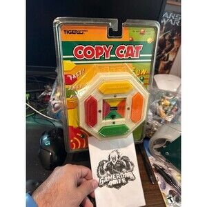Vintage 1988 Tiger Electronic Copy Cat Simon Handheld Game Sealed